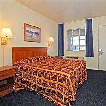 Economy Inn Safford ภายนอก รูปภาพ